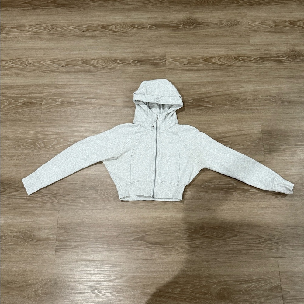 Lululemon Cropped Fitted Scuba